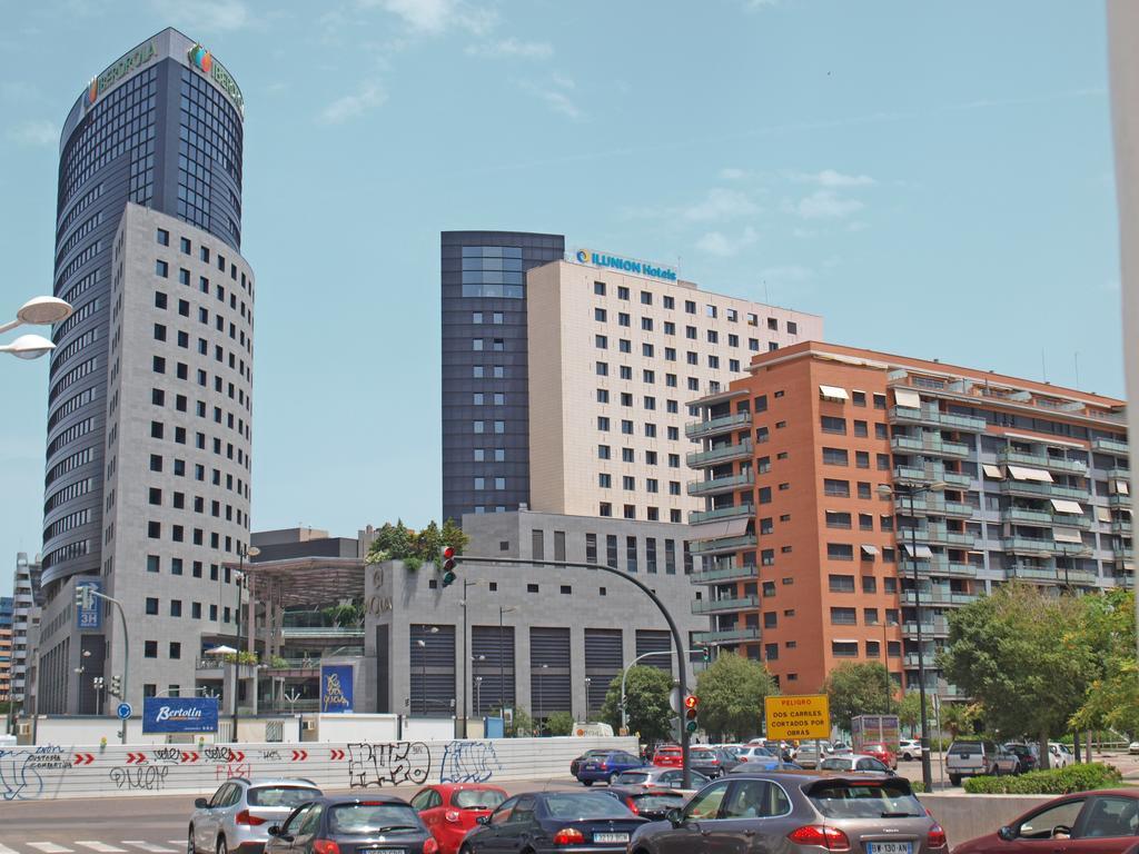 Apartup L'Umbracle Apartment Valencia Luaran gambar
